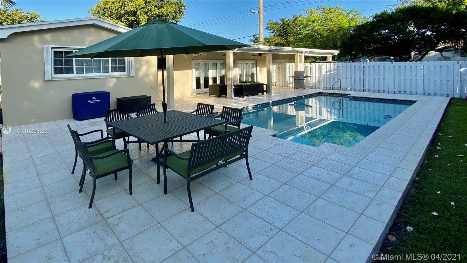 Small Image of 14401 SOUTH WEST 82 AVE, Palmetto Bay Number 8