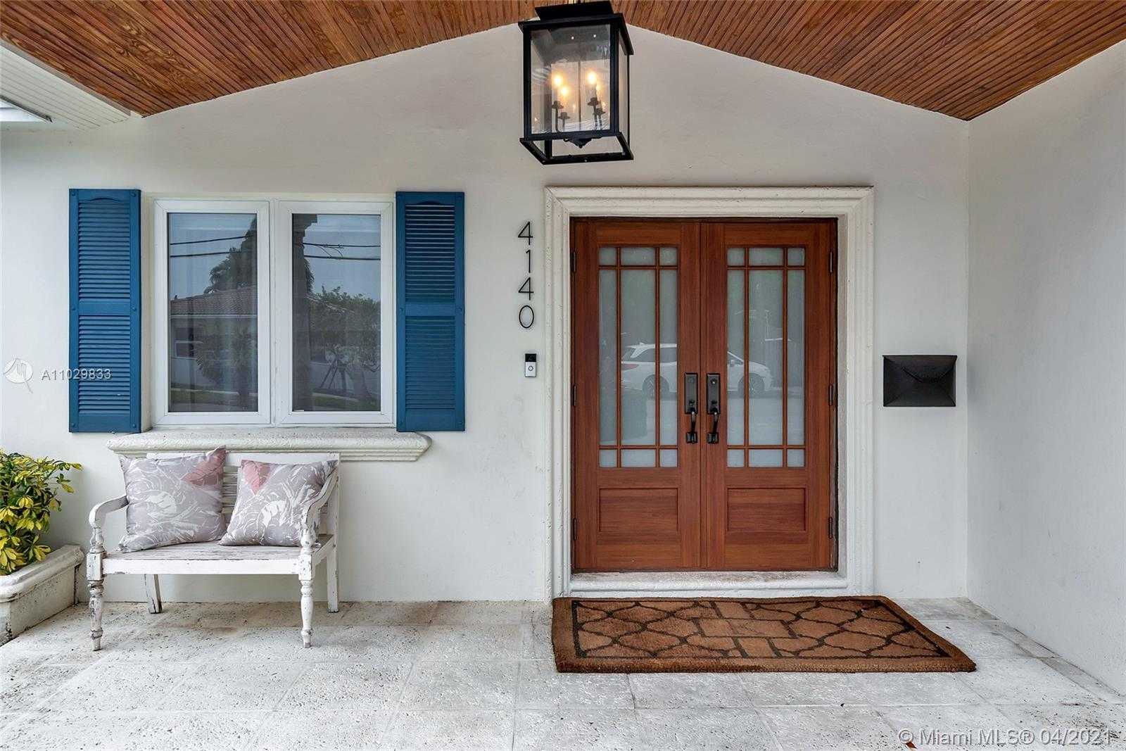 Small Image of 4140 SOUTH WEST 60TH CT, Miami Number 2