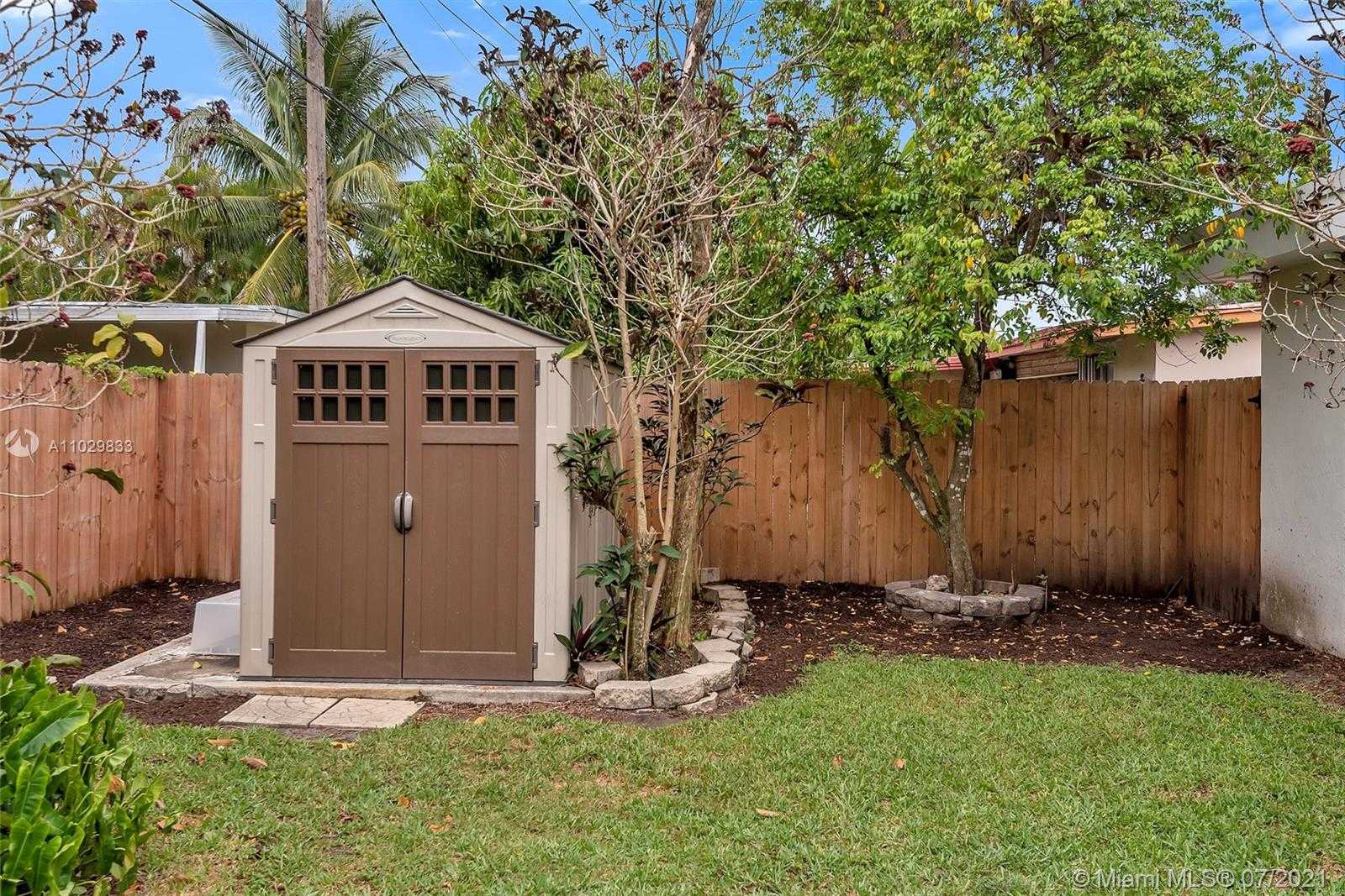 Small Image of 4140 SOUTH WEST 60TH CT, Miami Number 6