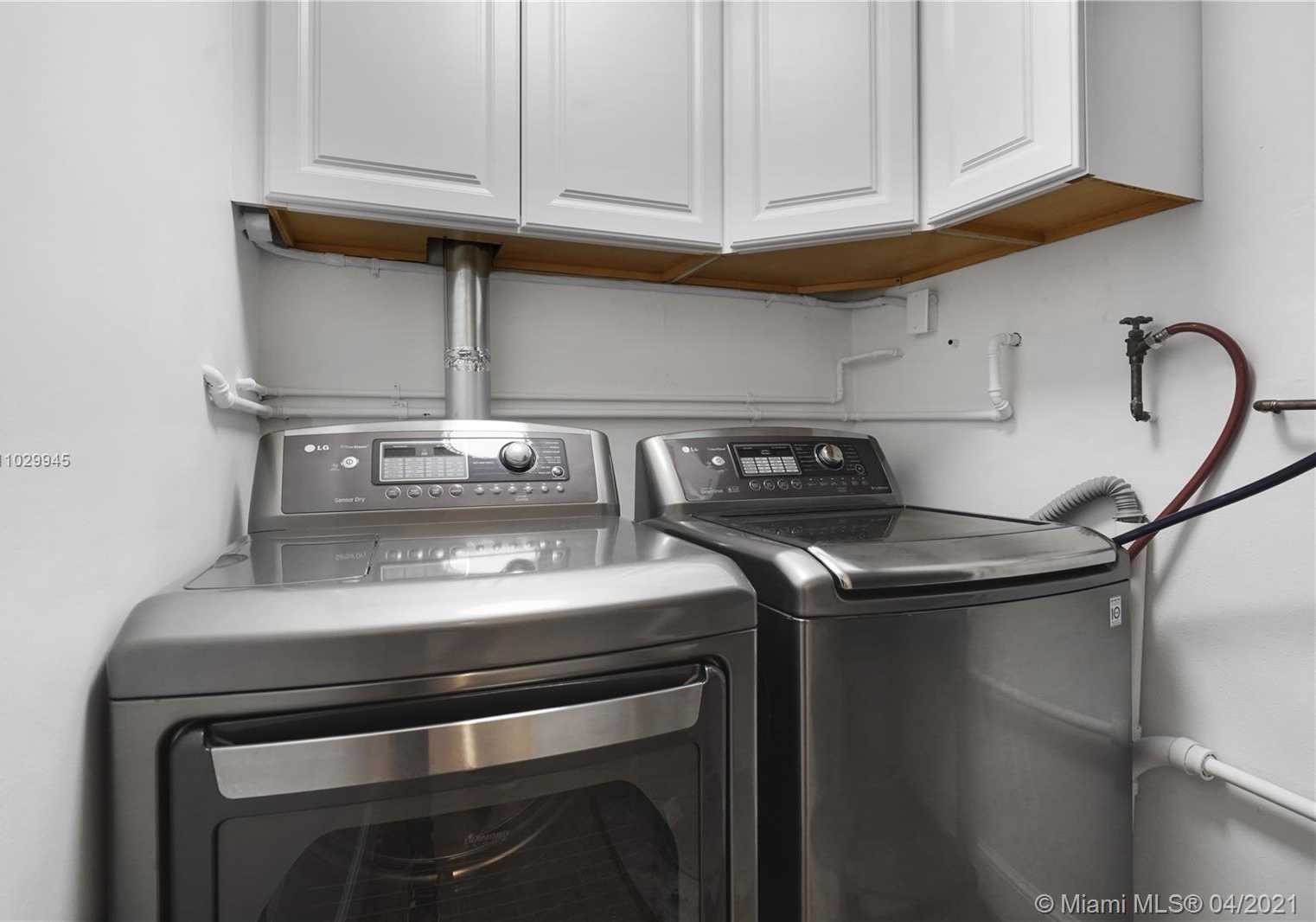 Small Image of 4481 SOUTH WEST 38TH TER, Dania Beach Number 25