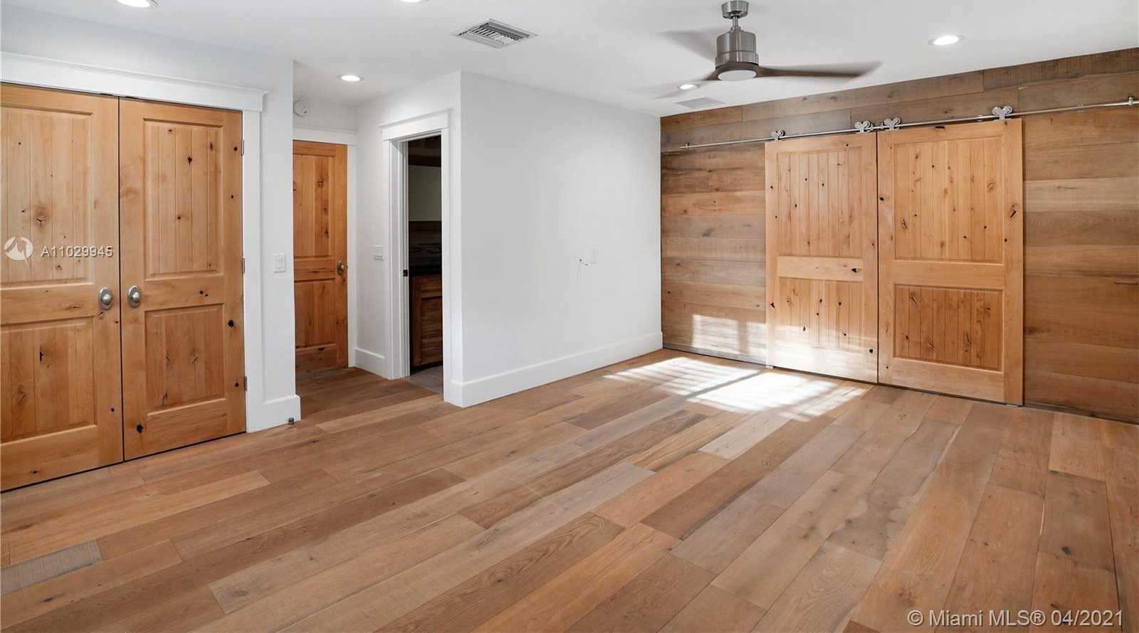 Small Image of 4481 SOUTH WEST 38TH TER, Dania Beach Number 30