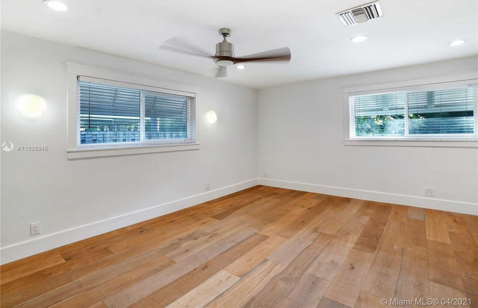 Small Image of 4481 SOUTH WEST 38TH TER, Dania Beach Number 31