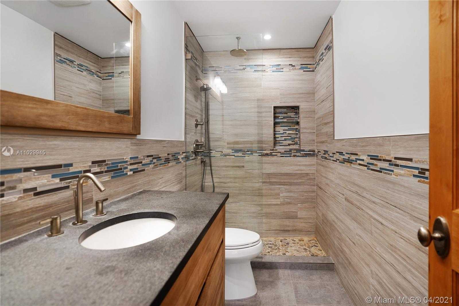 Small Image of 4481 SOUTH WEST 38TH TER, Dania Beach Number 42