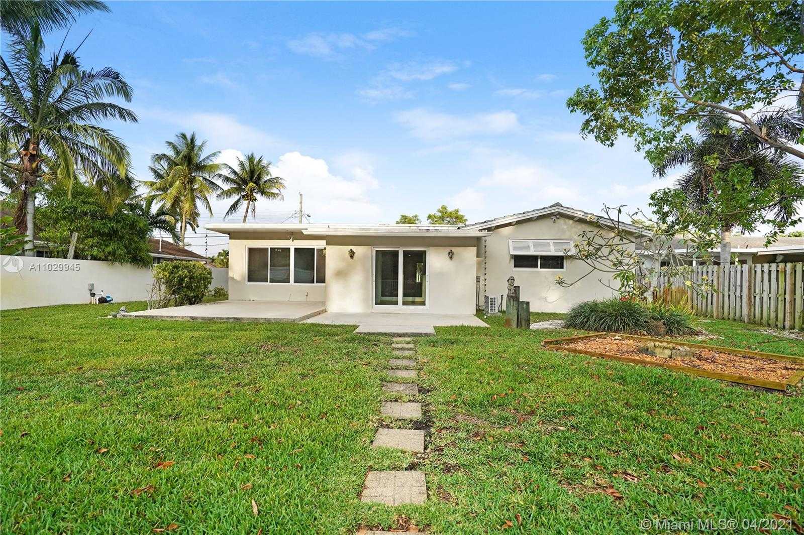 Small Image of 4481 SOUTH WEST 38TH TER, Dania Beach Number 53