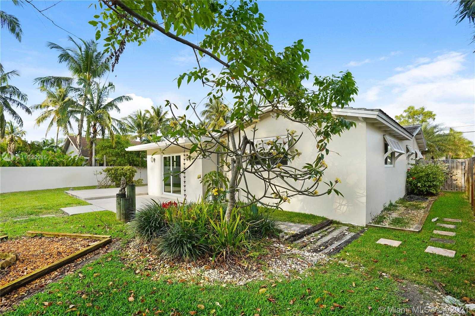 Small Image of 4481 SOUTH WEST 38TH TER, Dania Beach Number 54