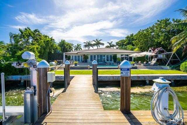 Small Image of 9999 NORTH EAST 13TH AVE, Miami Shores Number 28