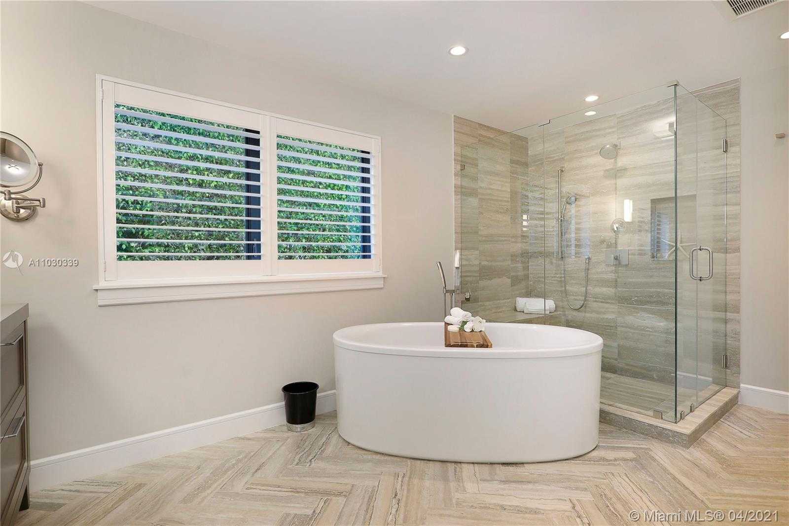 Small Image of 1133 SOUTH ALHAMBRA CIR, Coral Gables Number 18