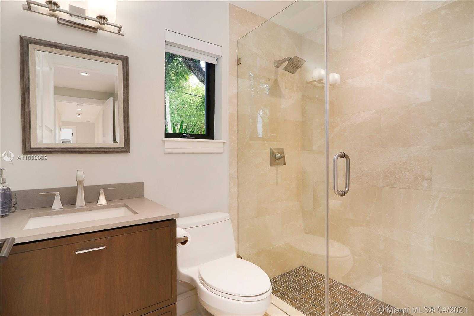 Small Image of 1133 SOUTH ALHAMBRA CIR, Coral Gables Number 23