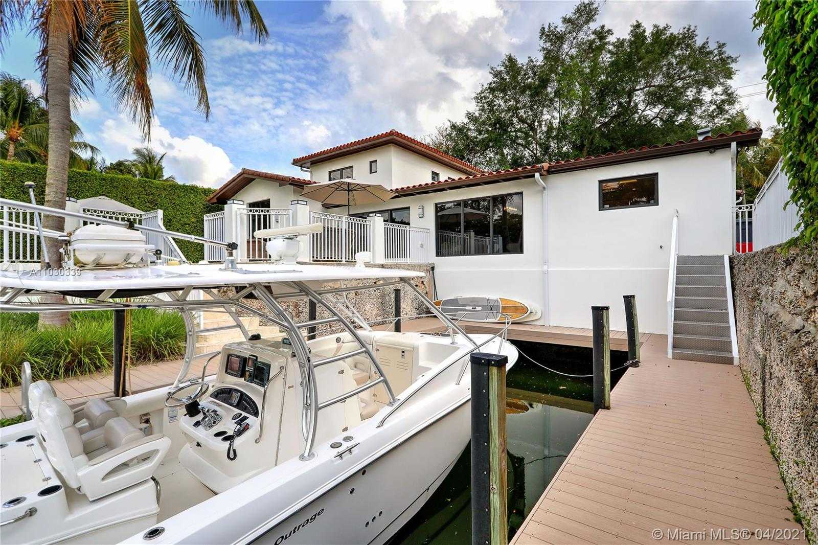 Small Image of 1133 SOUTH ALHAMBRA CIR, Coral Gables Number 28