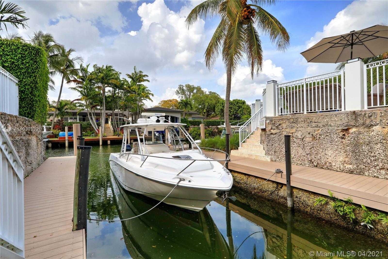 Small Image of 1133 SOUTH ALHAMBRA CIR, Coral Gables Number 29