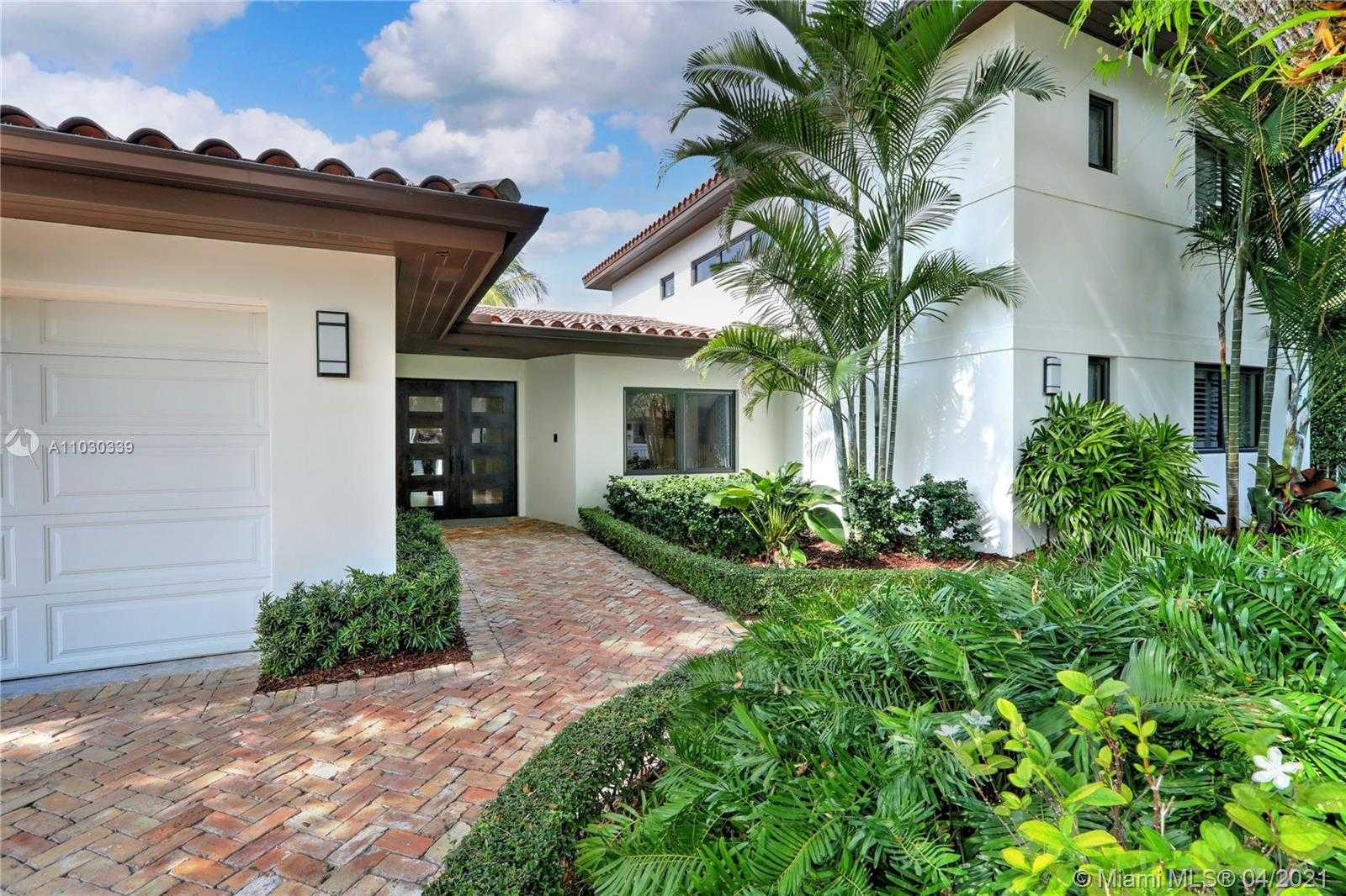 Small Image of 1133 SOUTH ALHAMBRA CIR, Coral Gables Number 8