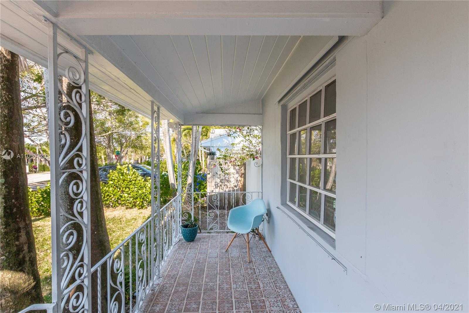 Small Image of 2410 SOUTH WEST 25TH ST, Miami Number 25