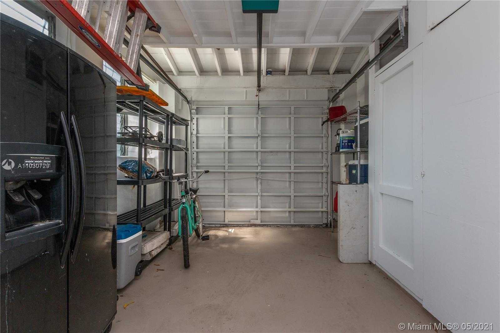 Small Image of 2410 SOUTH WEST 25TH ST, Miami Number 27