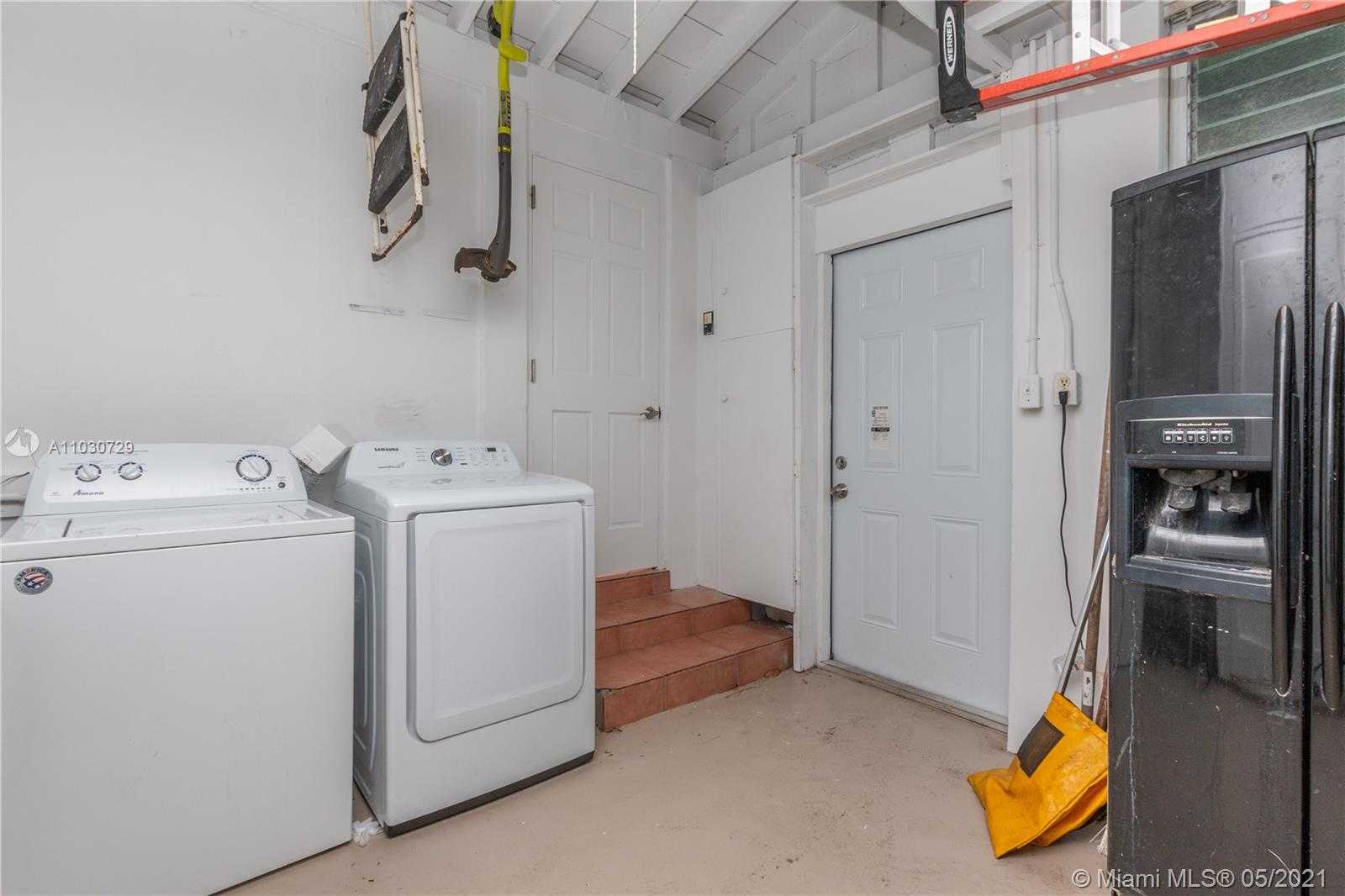 Small Image of 2410 SOUTH WEST 25TH ST, Miami Number 28