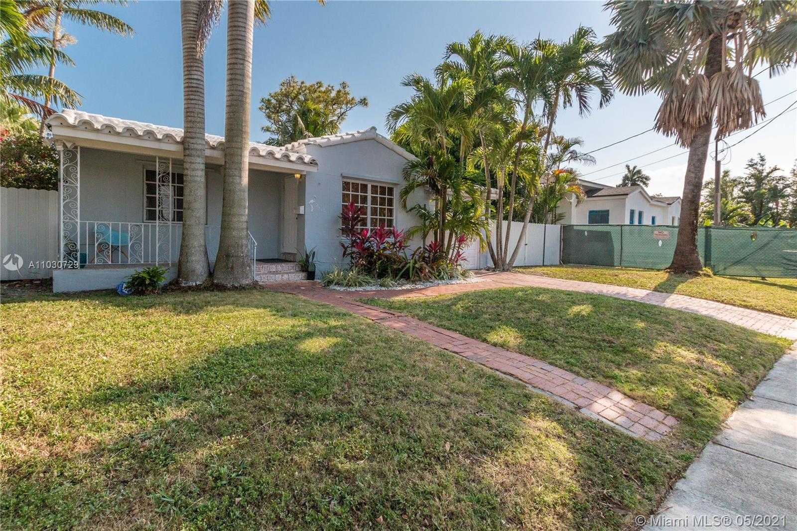 Small Image of 2410 SOUTH WEST 25TH ST, Miami Number 33