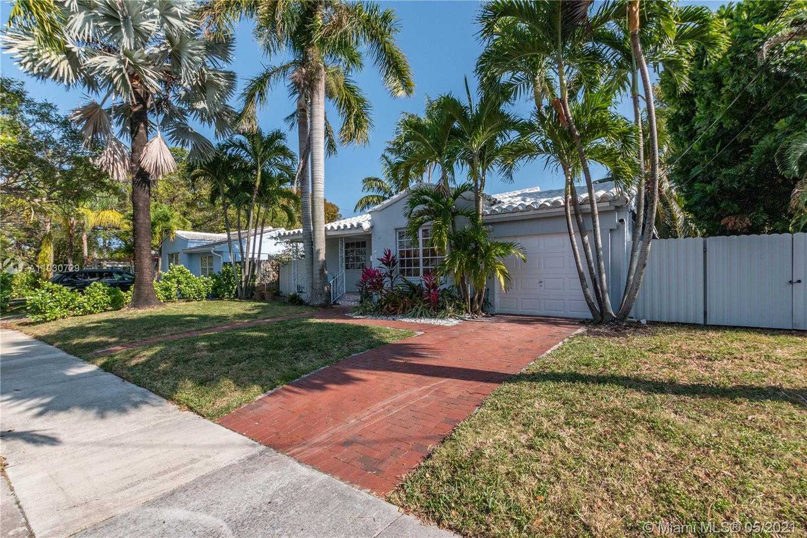 Small Image of 2410 SOUTH WEST 25TH ST, Miami Number 34