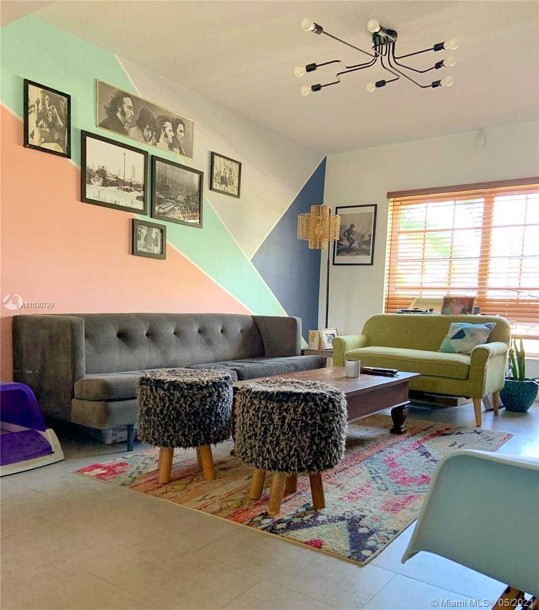 Small Image of 2410 SOUTH WEST 25TH ST, Miami Number 4