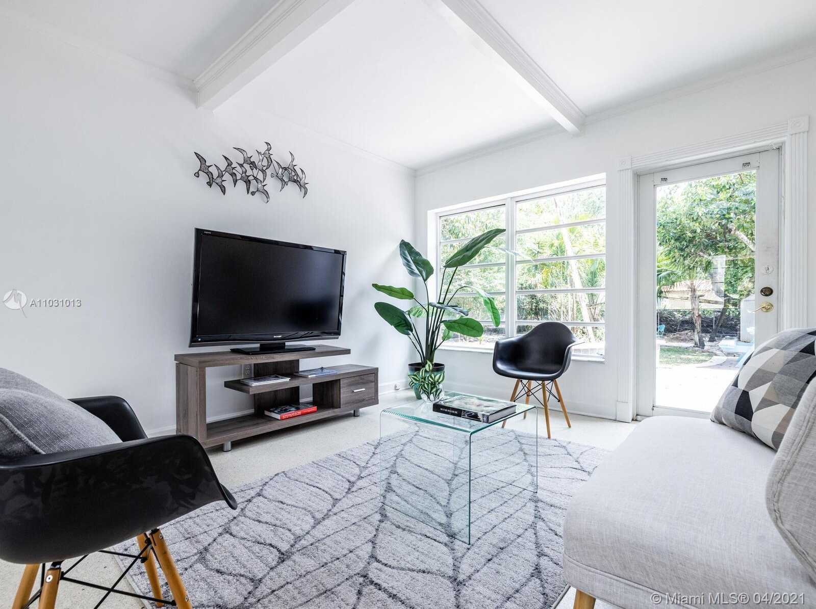 Small Image of 26 NORTH WEST 108TH ST, Miami Shores Number 12