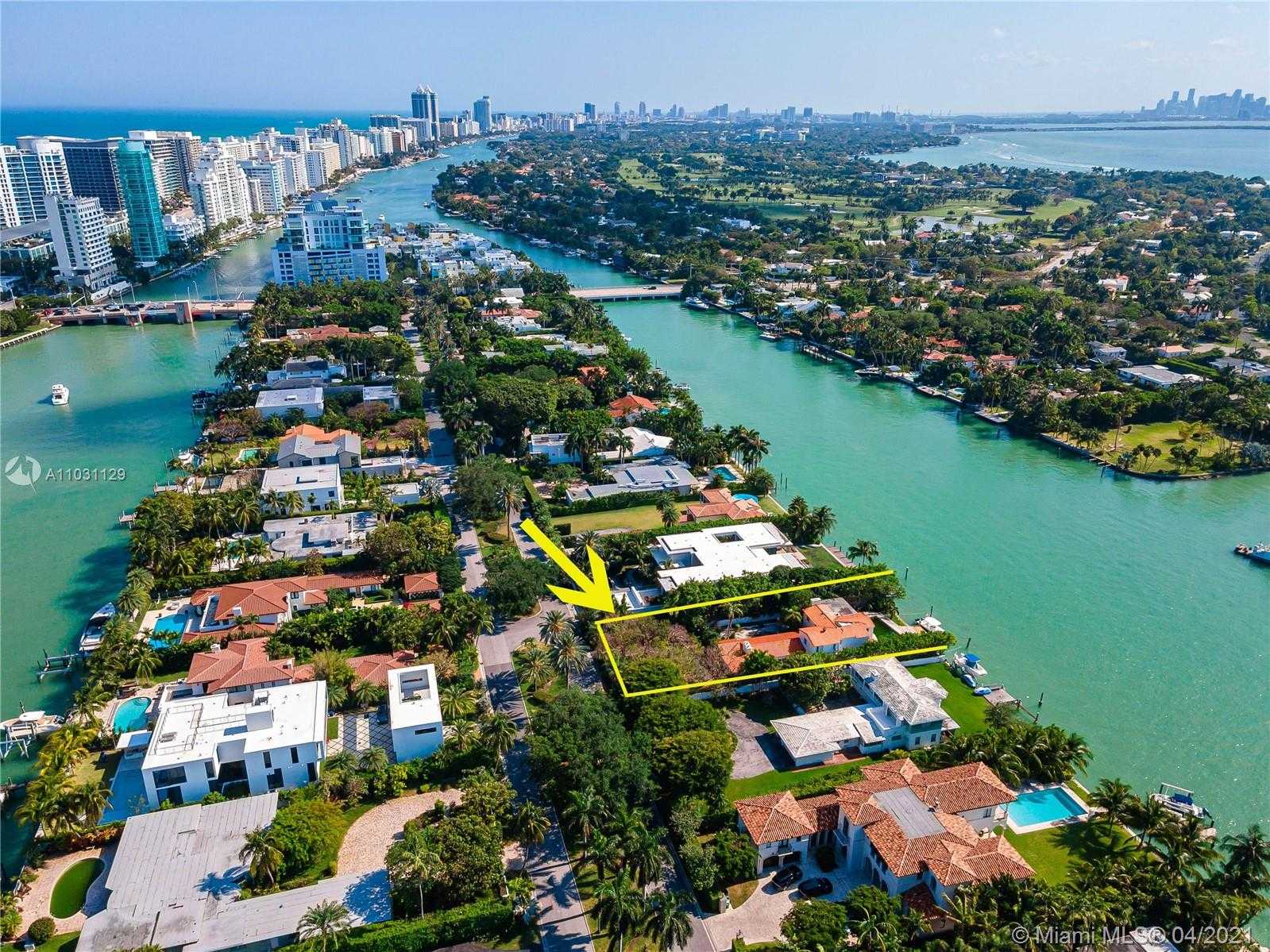 Small Image of 6494 ALLISON RD, Miami Beach Number 3