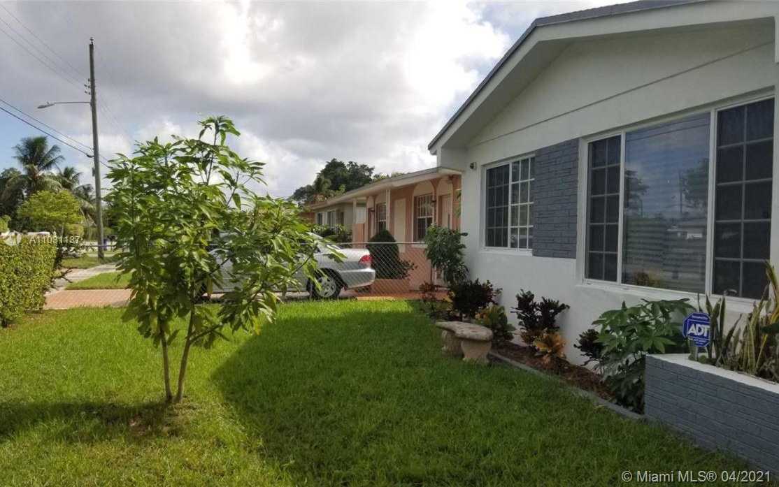 Small Image of 17153 NORTH EAST 3RD AVE, North Miami Beach Number 2