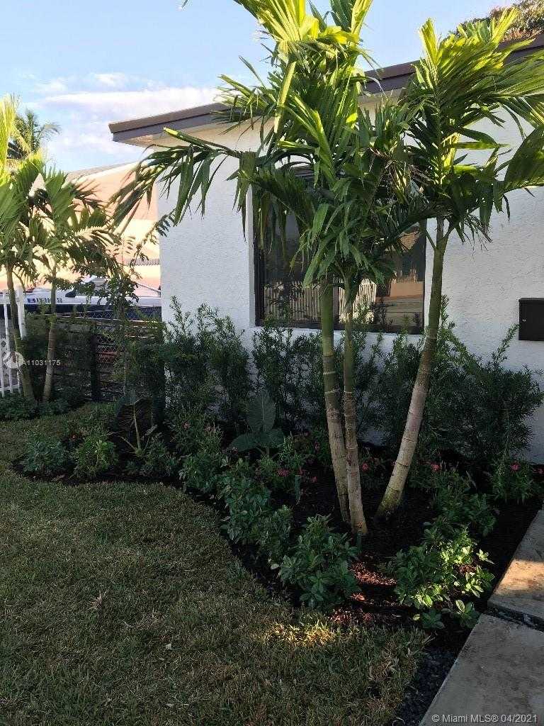 Small Image of 640 SOUTH EAST 8TH ST, Hialeah Number 22