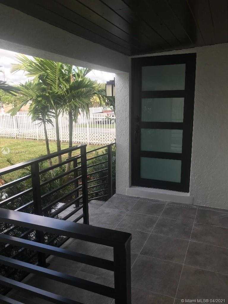 Small Image of 640 SOUTH EAST 8TH ST, Hialeah Number 3