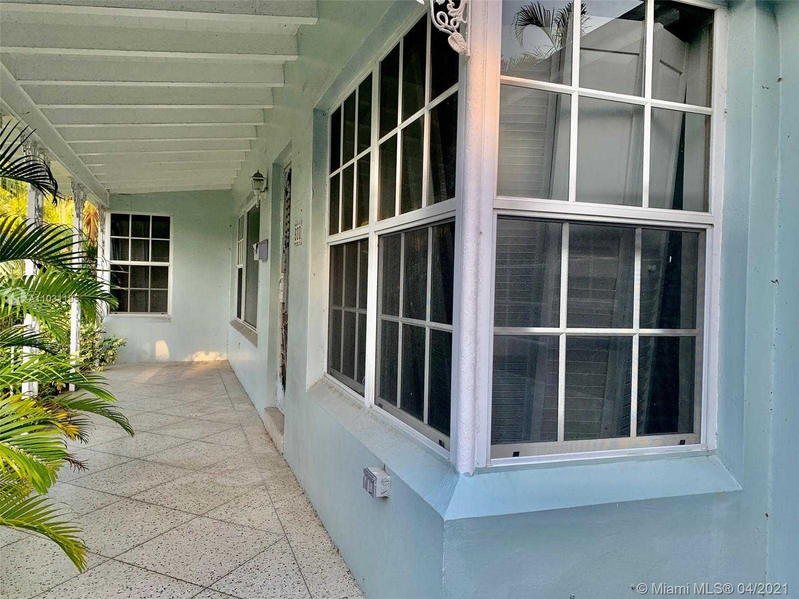 Small Image of 930 NORTH EAST 74TH ST, Miami Number 3