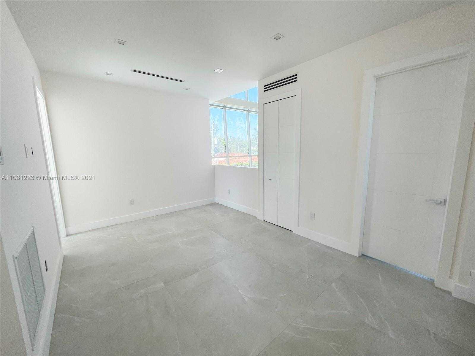 Small Image of 1201 WEST 47TH ST, Miami Beach Number 23