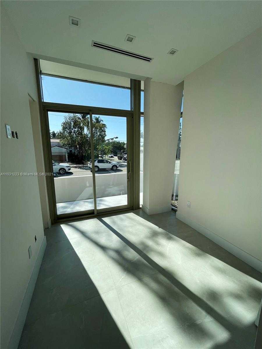 Small Image of 1201 WEST 47TH ST, Miami Beach Number 24