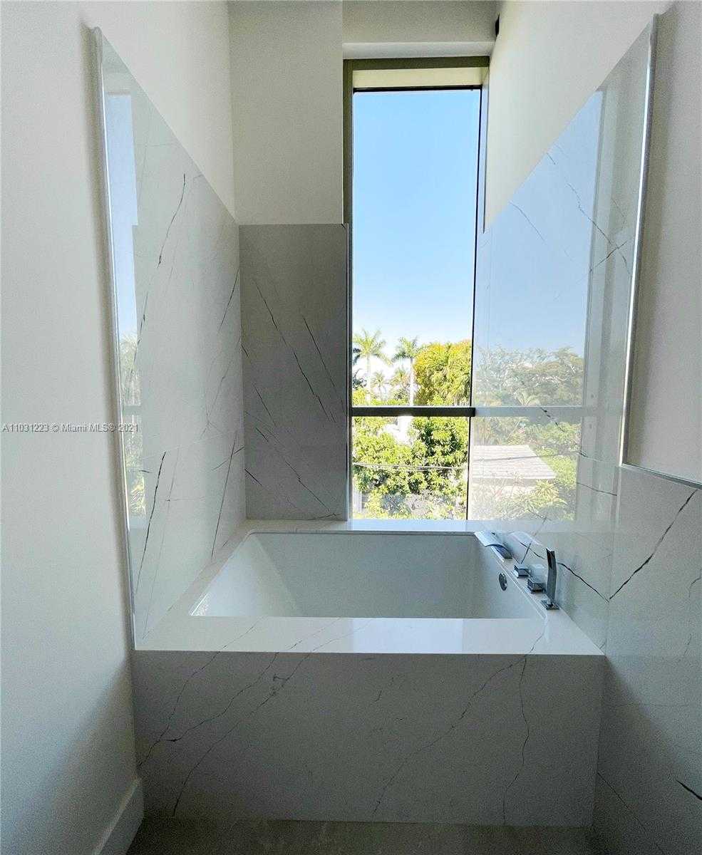 Small Image of 1201 WEST 47TH ST, Miami Beach Number 30
