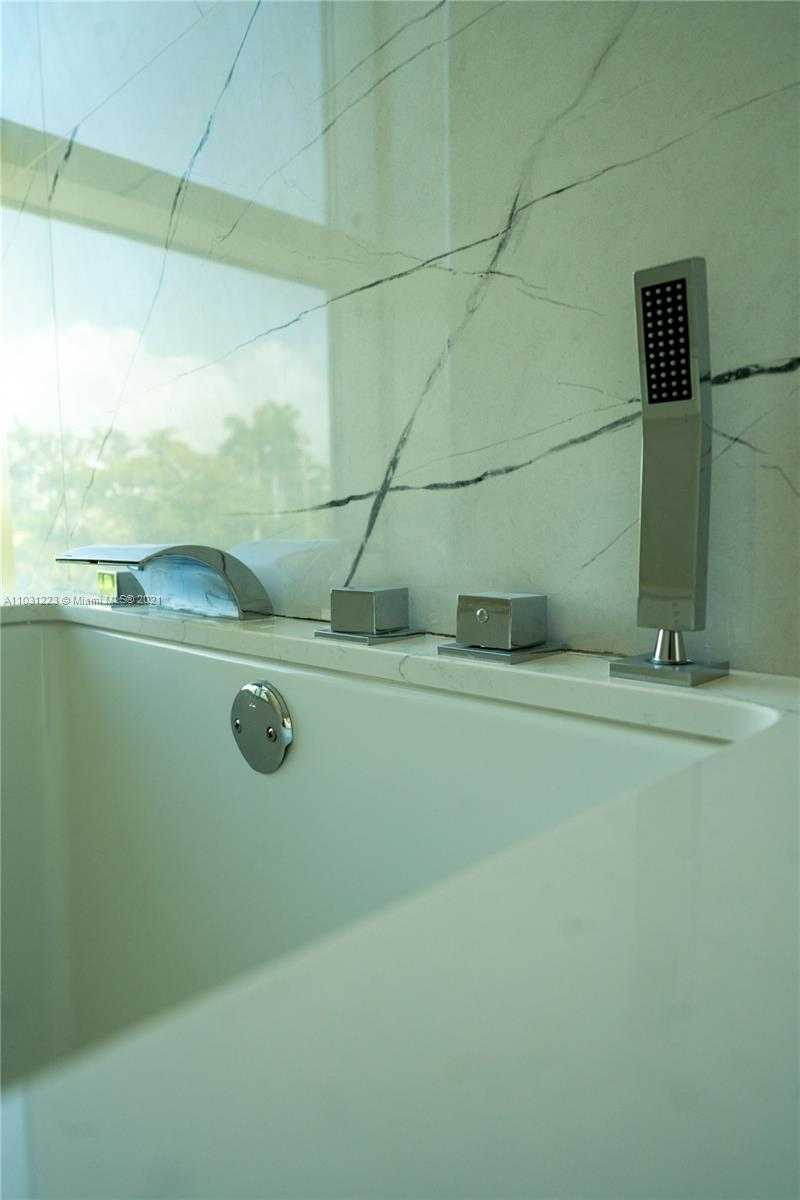 Small Image of 1201 WEST 47TH ST, Miami Beach Number 34