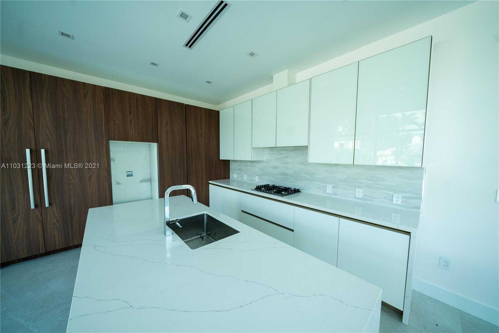 Small Image of 1201 WEST 47TH ST, Miami Beach Number 7