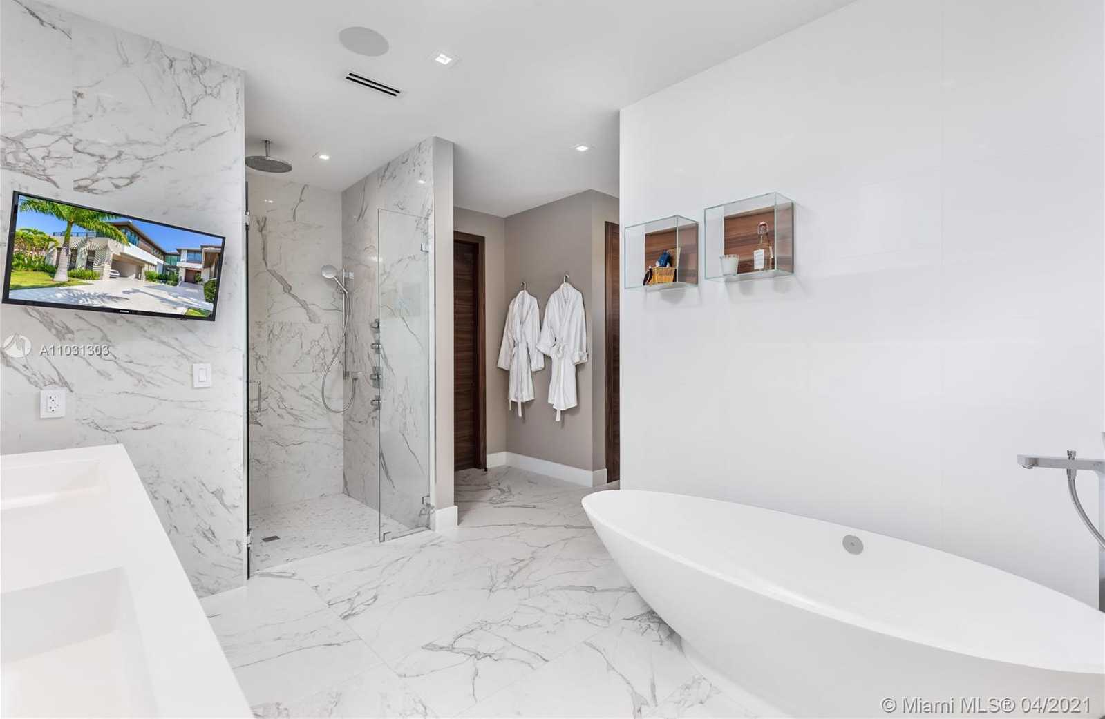 Small Image of 237 BAL CROSS DR, Bal Harbour Number 15
