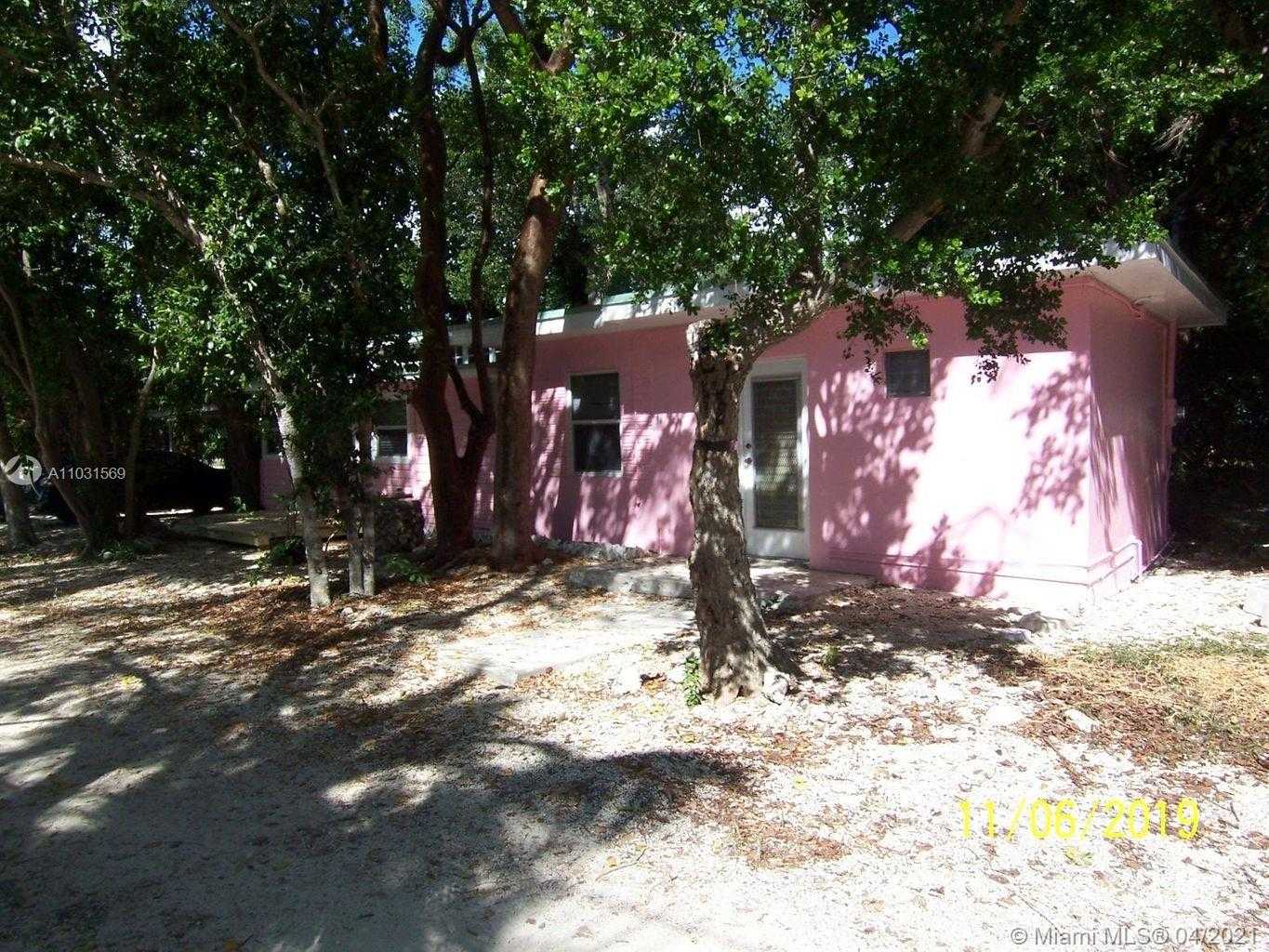 Small Image of 105 TREE LN, Key Largo Number 2