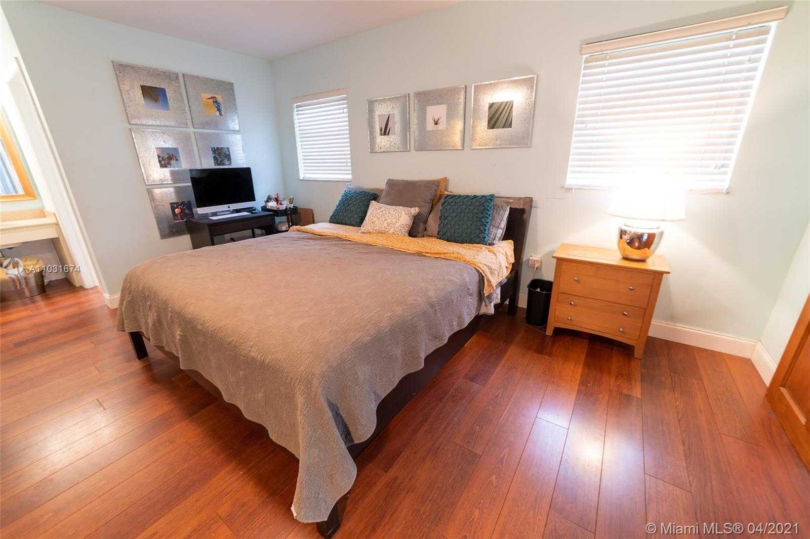 Small Image of 7520 SOUTH WEST 58TH ST, Miami Number 11