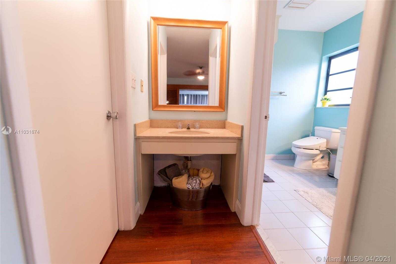 Small Image of 7520 SOUTH WEST 58TH ST, Miami Number 12