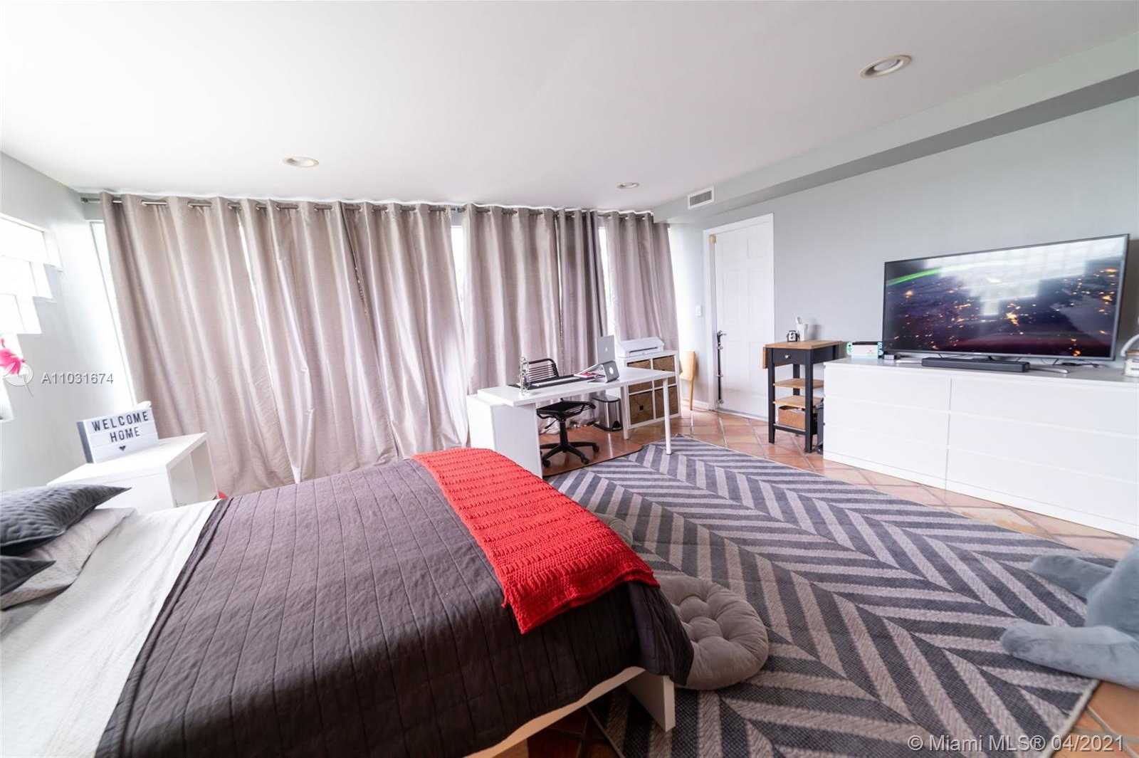 Small Image of 7520 SOUTH WEST 58TH ST, Miami Number 16