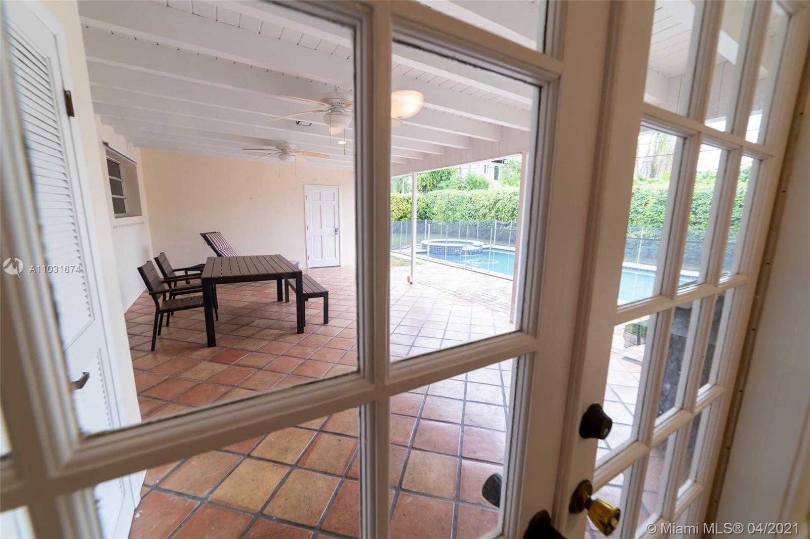 Small Image of 7520 SOUTH WEST 58TH ST, Miami Number 22
