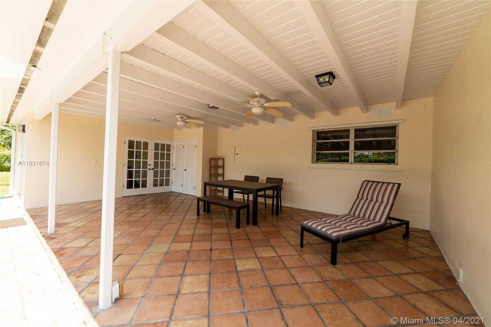 Small Image of 7520 SOUTH WEST 58TH ST, Miami Number 25