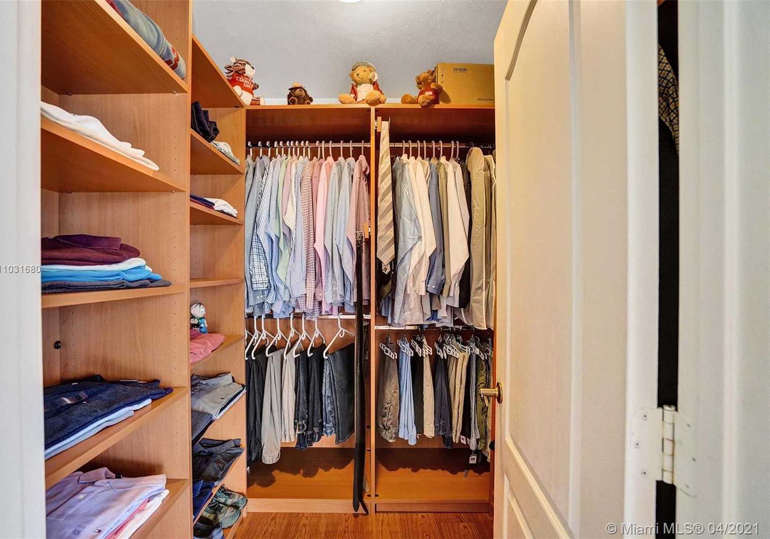 Small Image of 1171 STILLWATER DR, Miami Beach Number 30