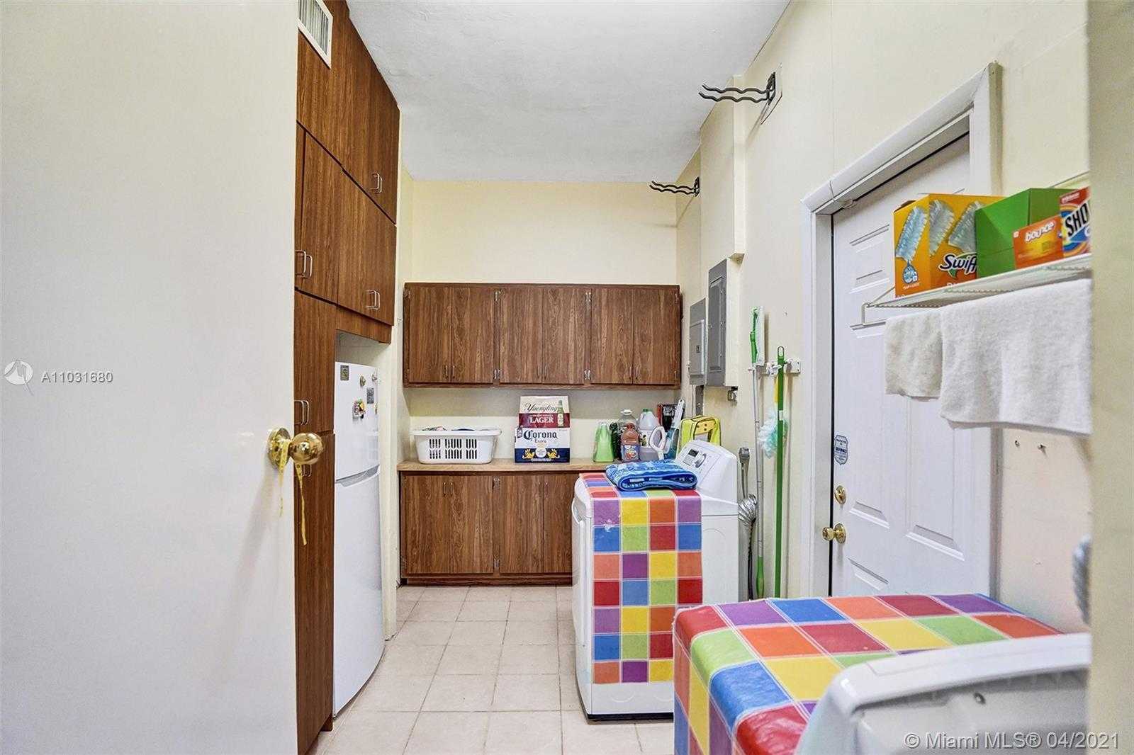 Small Image of 1171 STILLWATER DR, Miami Beach Number 33