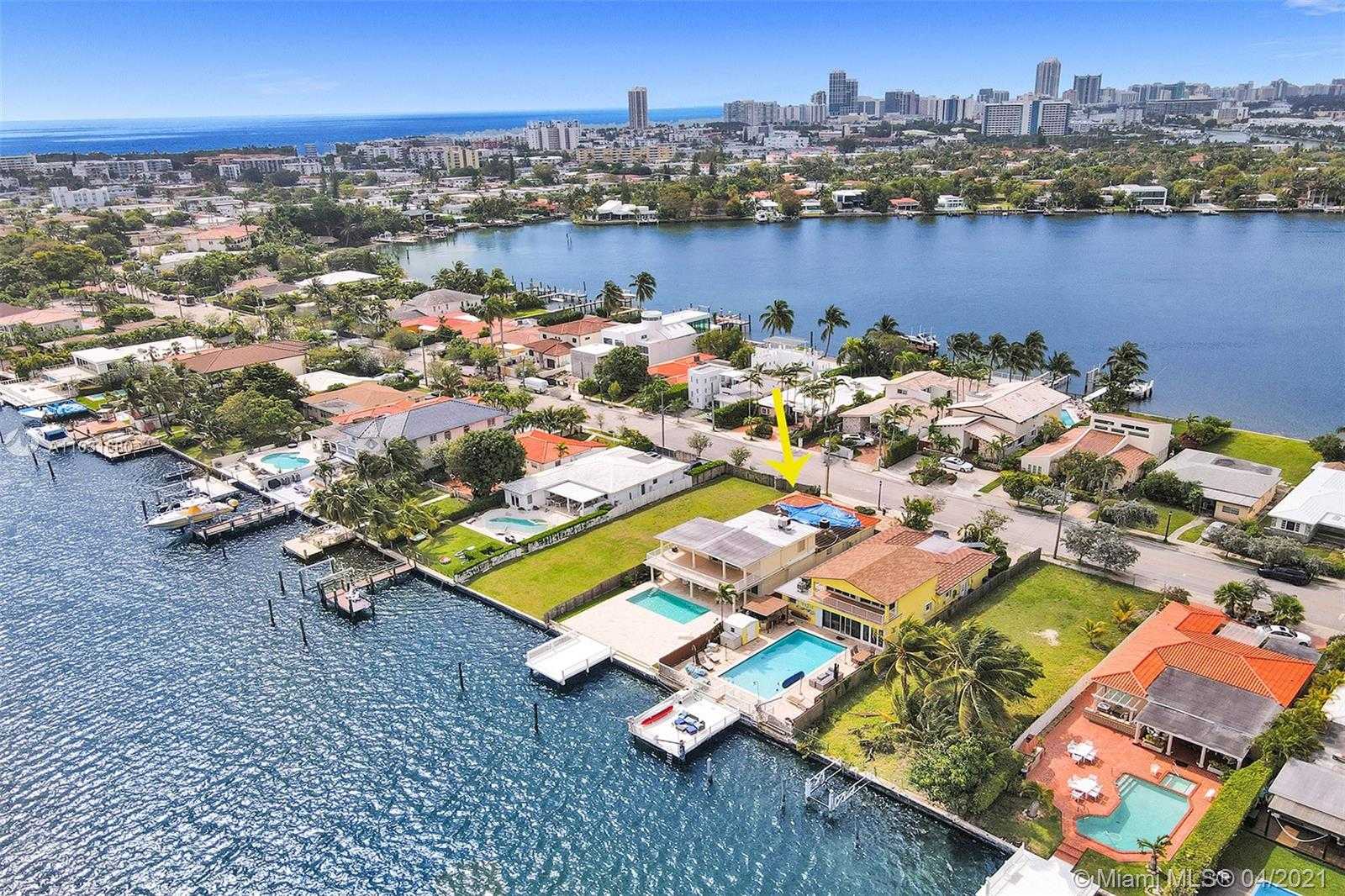 Small Image of 1171 STILLWATER DR, Miami Beach Number 38