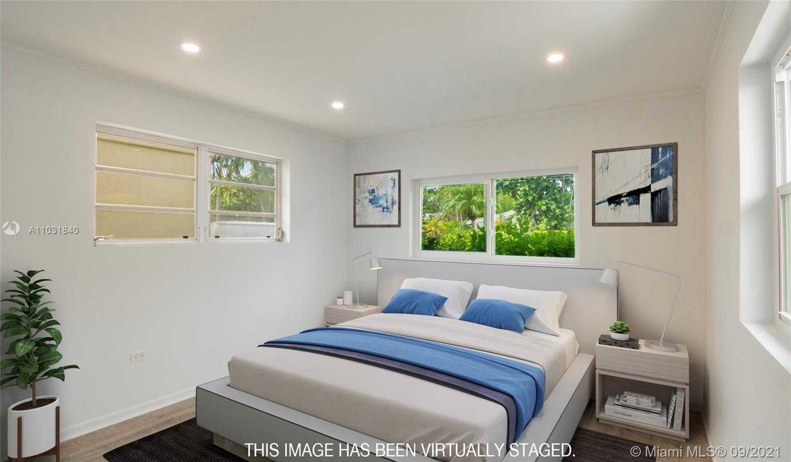 Small Image of 8835 HAWTHORNE AVE, Surfside Number 5