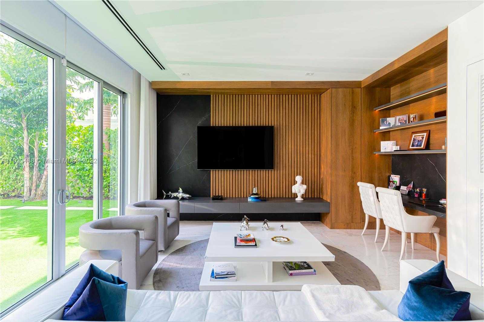 Small Image of 5711 PINE TREE DR, Miami Beach Number 27