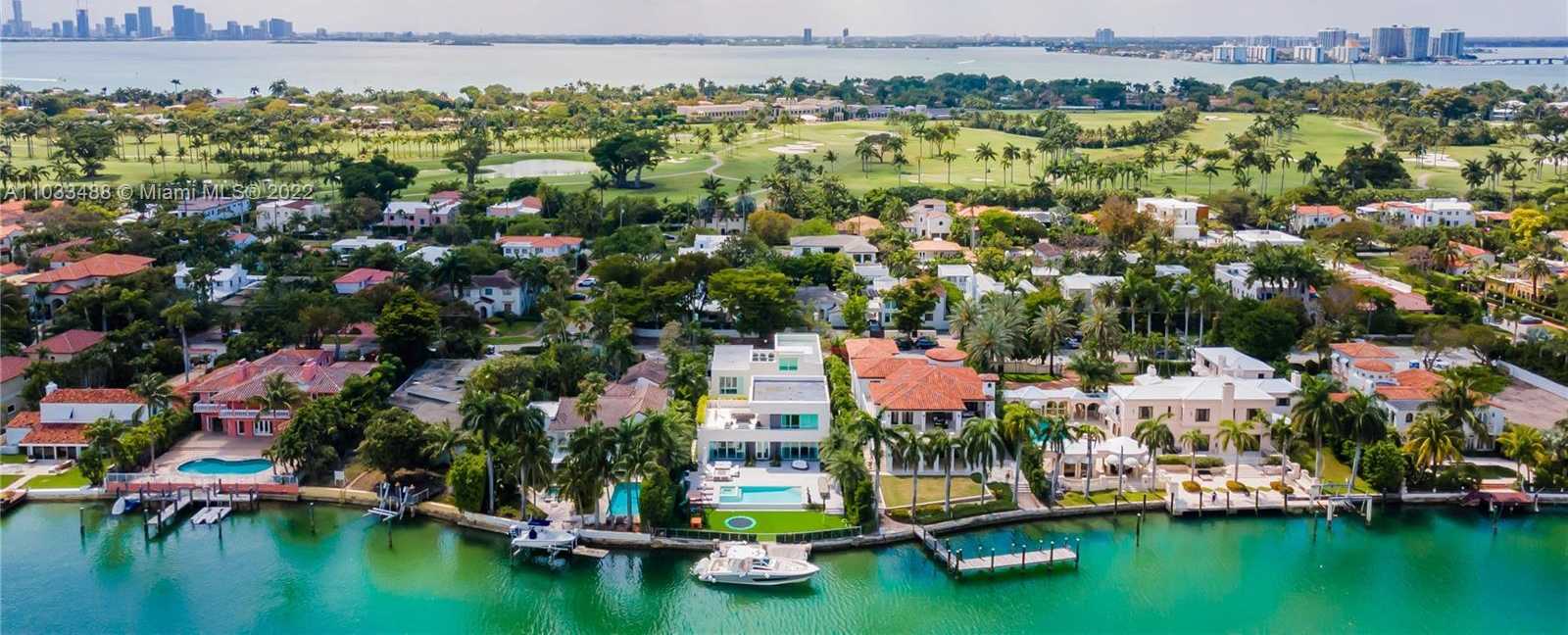 Small Image of 5711 PINE TREE DR, Miami Beach Number 3