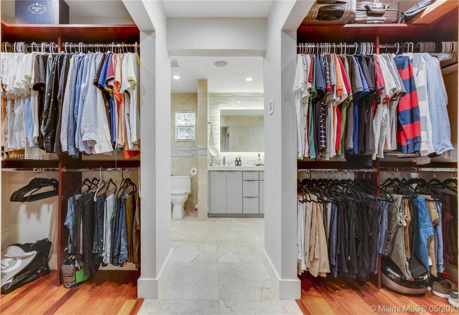 Small Image of 3361 NORTH EAST 170TH ST, North Miami Beach Number 16
