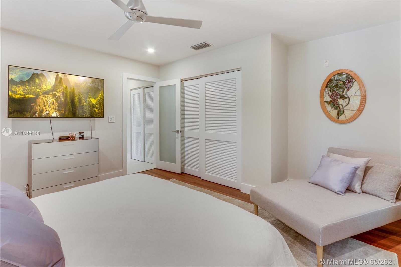 Small Image of 3361 NORTH EAST 170TH ST, North Miami Beach Number 19