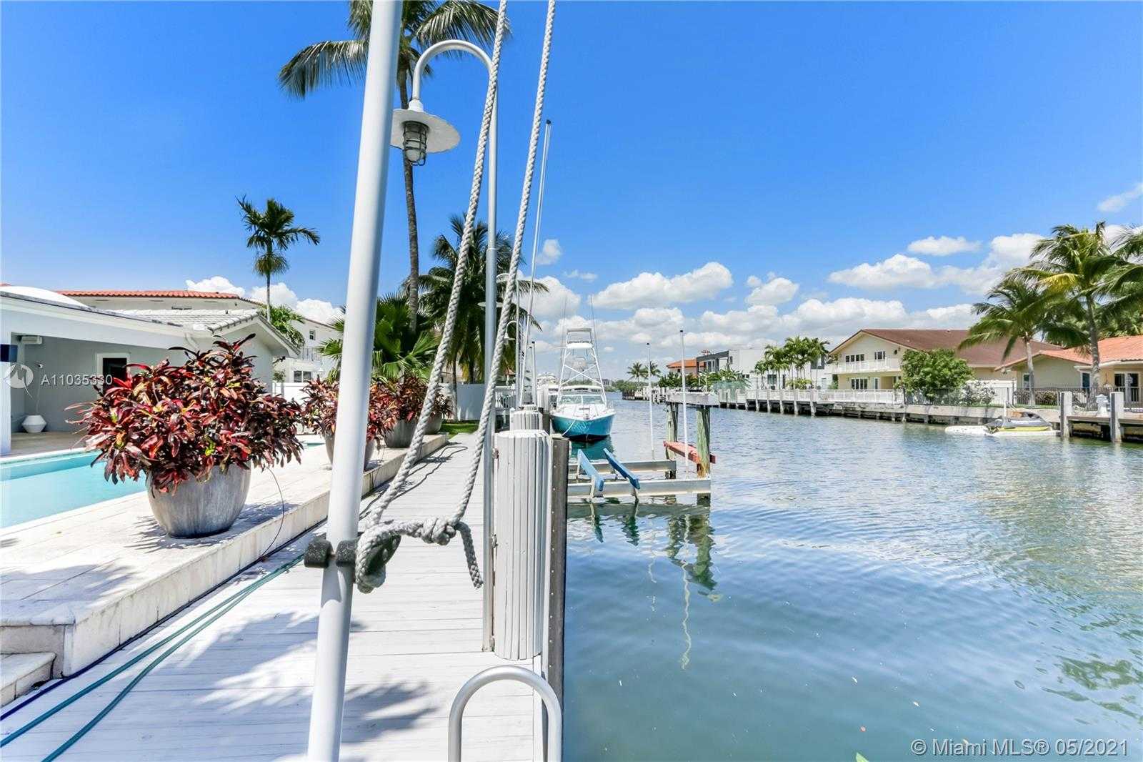 Small Image of 3361 NORTH EAST 170TH ST, North Miami Beach Number 30