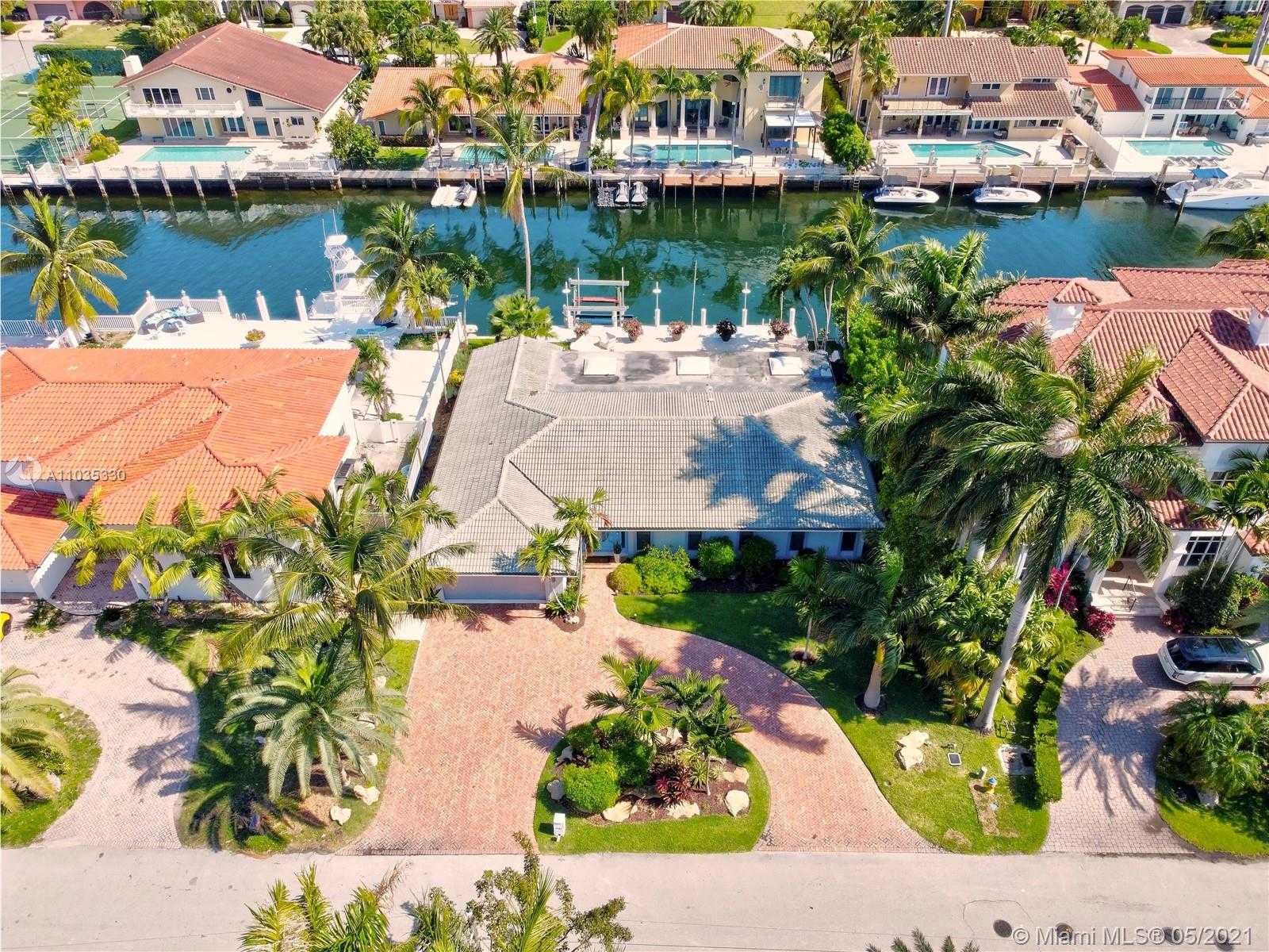 Small Image of 3361 NORTH EAST 170TH ST, North Miami Beach Number 33