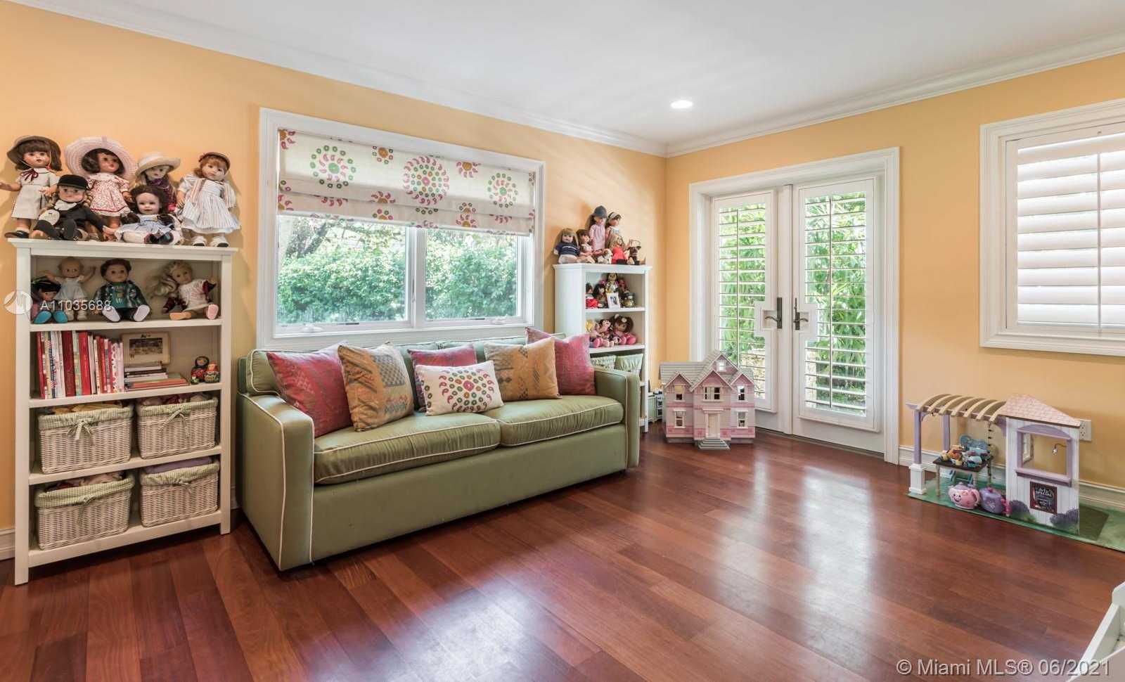 Small Image of 8005 SOUTH WEST 52ND AVE, Miami Number 24